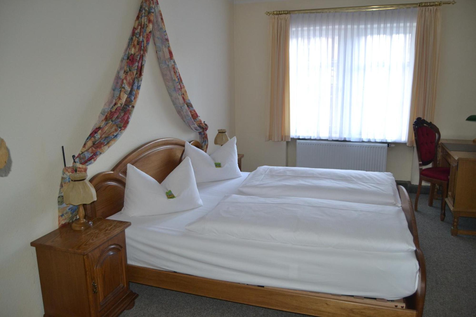 Hotel Anker Saalfeld Saale 部屋 写真
