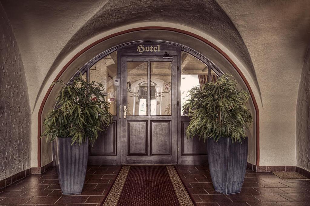 Hotel Anker Saalfeld Saale エクステリア 写真
